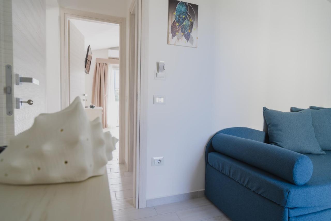 Vemi Affittacamere Posada  Exteriör bild